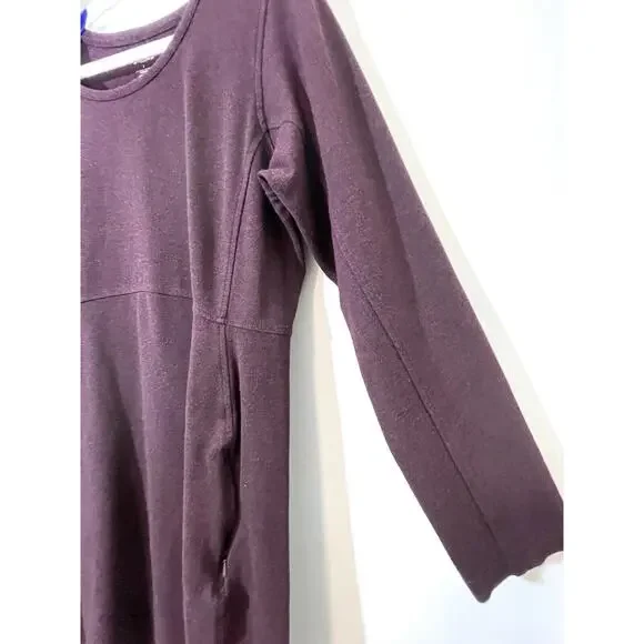 DULUTH TRADING CO Women’s Large Wearwithall Ponte Knit Burgundy Dress - Picture 4 of 8